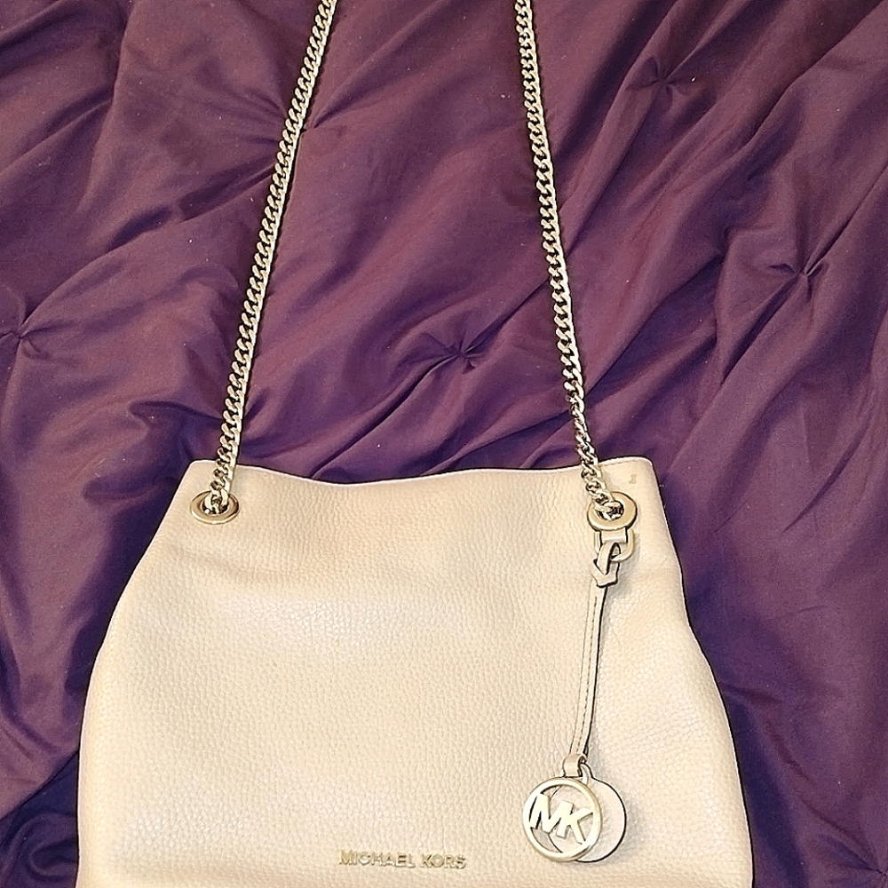 Micheal Kors Purse